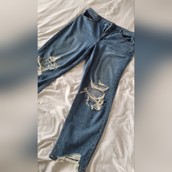 American eagle distressed 14 blue mom jean - Picture 1 of 10
